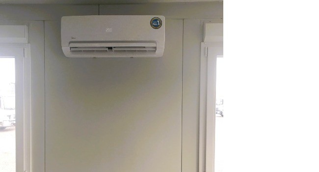 Instalace klimatizace Plzeň | Midea
